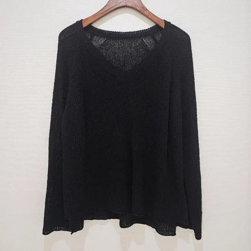 [BUNJANG] V-Neck Knit Sweater / 브이넥 니트