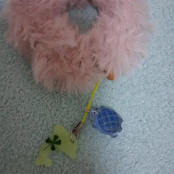 [BUNJANG] Pink Whale and Turtle Charm Set / 복슬복슬 핑크색고래, 거북이 키링