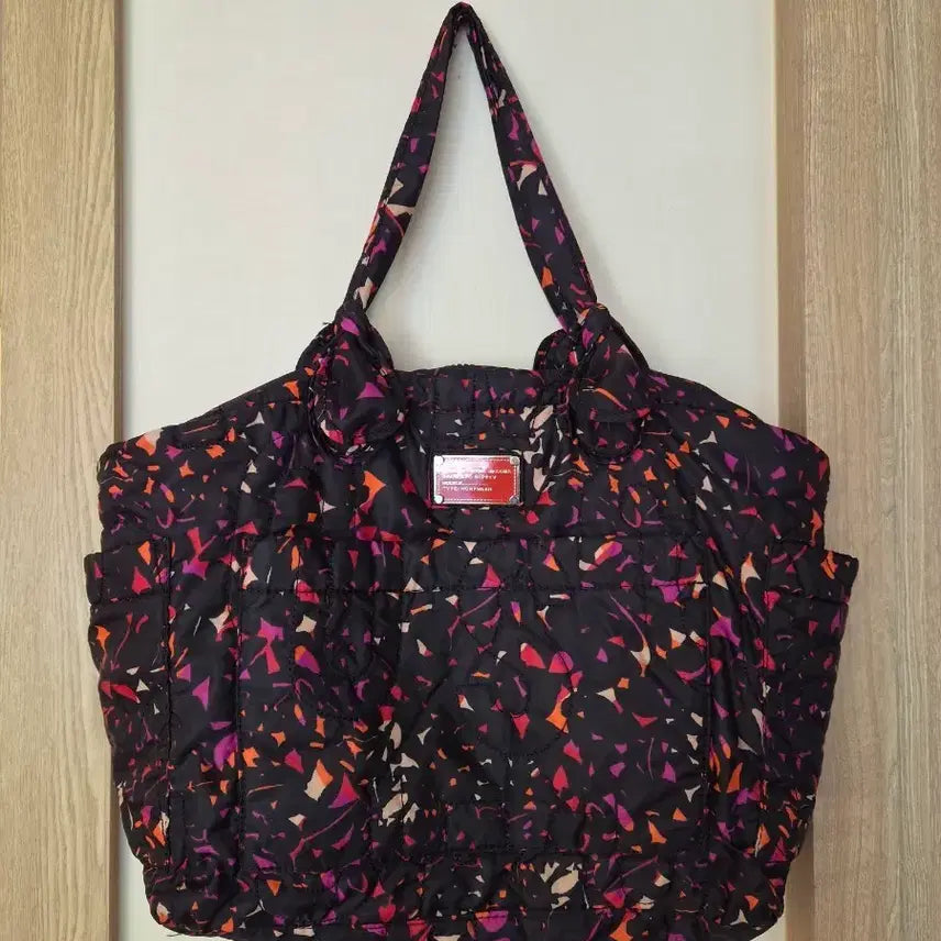 [BUNJANG] Marc Jacobs Quilted Tote Bag Pattern Shoulder Bag / 정품 마크제이콥스 퀼팅 토트백 패턴 숄더백 빅백