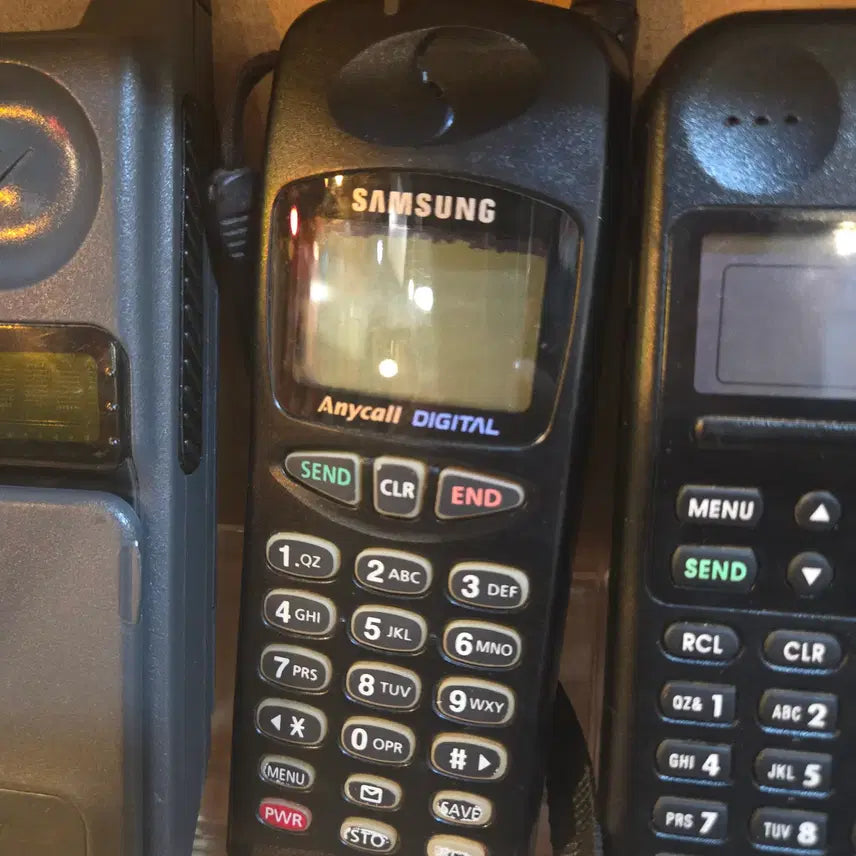 [BUNJANG] 1990s PCS Phone Retro Collection / 90년대 휴대폰 pcs폰 / 레트로 / 폰수집 / 희귀폰 /