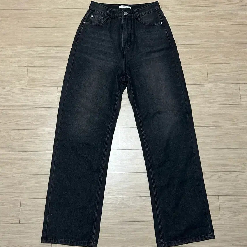 [BUNJANG] Milk Tea Black Jeans - Size S (Long) / 밀크티 청바지 S 롱 일괄 10000원