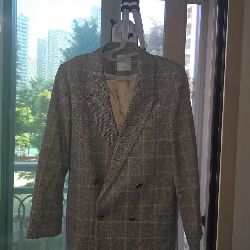 [BUNJANG] Sandro Checked Double-Breasted Jacket (Suzy Worn) / 산드로 체크 더블 쟈킷 (수지 착용 자켓)