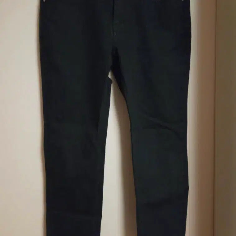 [BUNJANG] Fatalism Black Jeans Cut Hem / 페이탈리즘 블랙진 컷팅 밑단