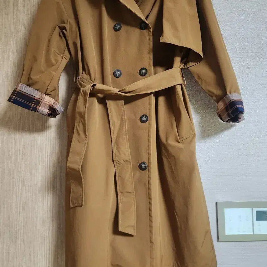 [BUNJANG] Karl Lagerfeld Trench Coat / 칼라거펠트 트렌치코트(세일)