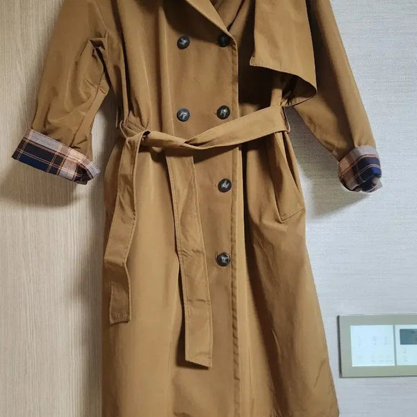 [BUNJANG] Karl Lagerfeld Trench Coat / 칼라거펠트 트렌치코트(세일)