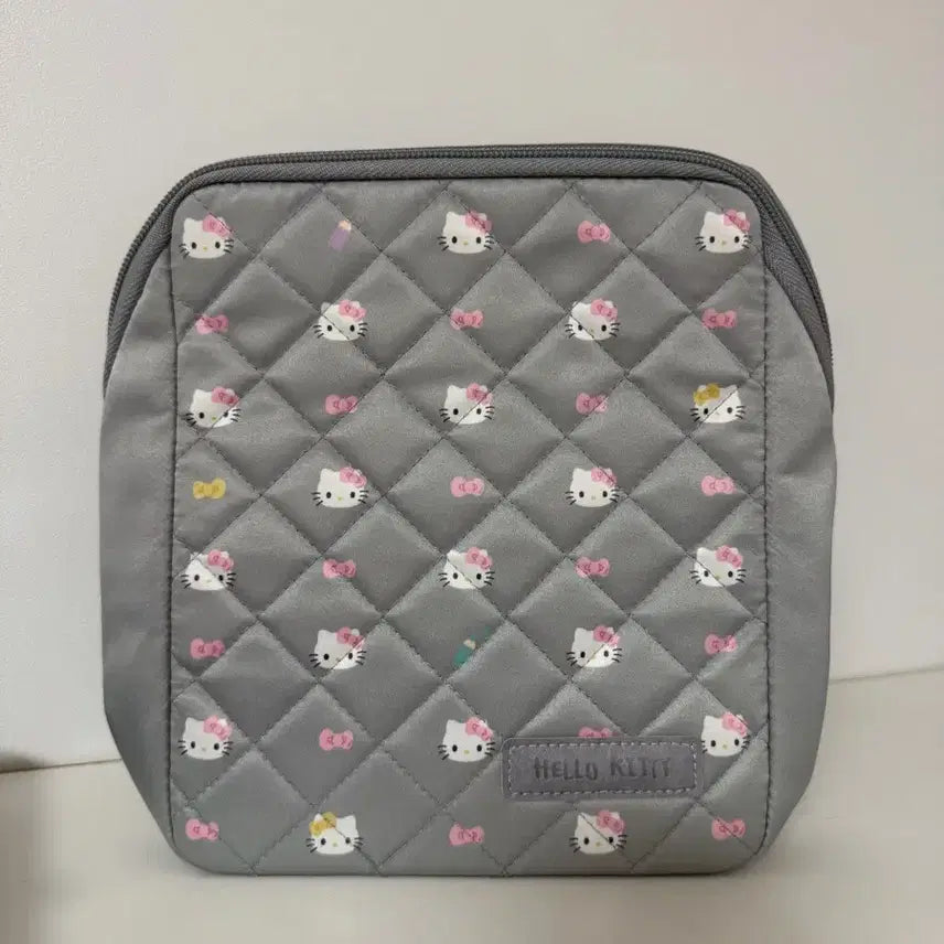 [BUNJANG] Sanrio Hello Kitty Standing Stand Pouch / Stationery Case / 산리오 헬로 키티 스탠딩 스텐드 문구 파우치 문구 케이스