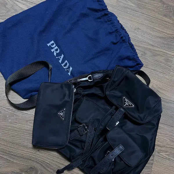 [BUNJANG] Prada Re-Nylon Backpack Black / 프라다 리나일론 백팩 블랙
