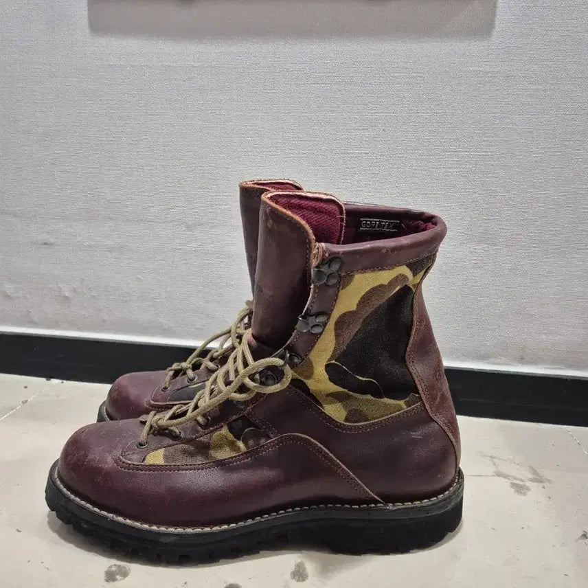 [BUNJANG] Danner Camo Pattern Walker Boots BT26514 / 대너 카모패턴 워커(부츠) BT26514