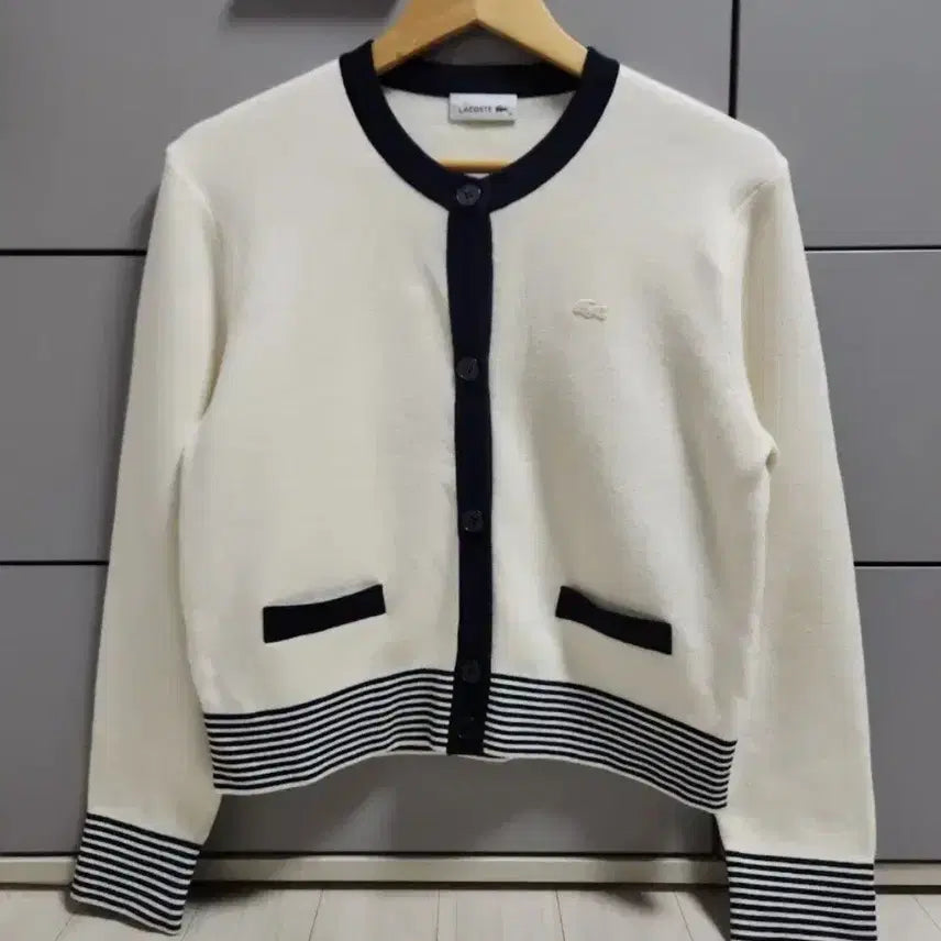 [BUNJANG] Lacoste Ivory Color Block Cardigan / 라코스테 아이보리 배색 가디건