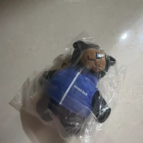 [BUNJANG] Montbell Padded Vest Keyring Strap / 몽벨 패딩 키링 스트랩 파란조끼