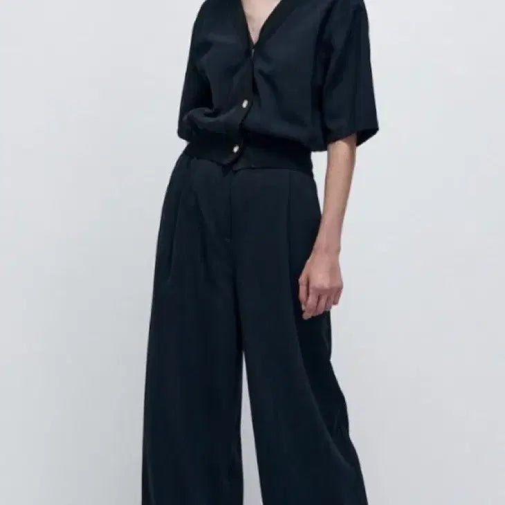 [BUNJANG] SYSTEM Cut-out Jumpsuit Black / SYSTEM 시스템 컷아웃 점프수트