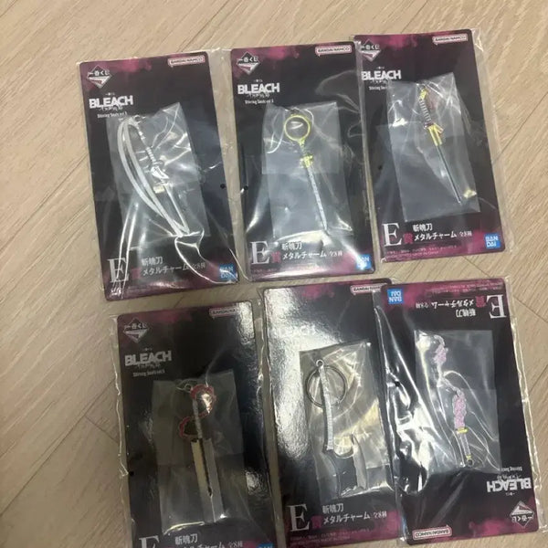 [BUNJANG] Bleach Zanpakuto Keychain Set (6 Types) / 블리치 참백도 e상 키링 6종