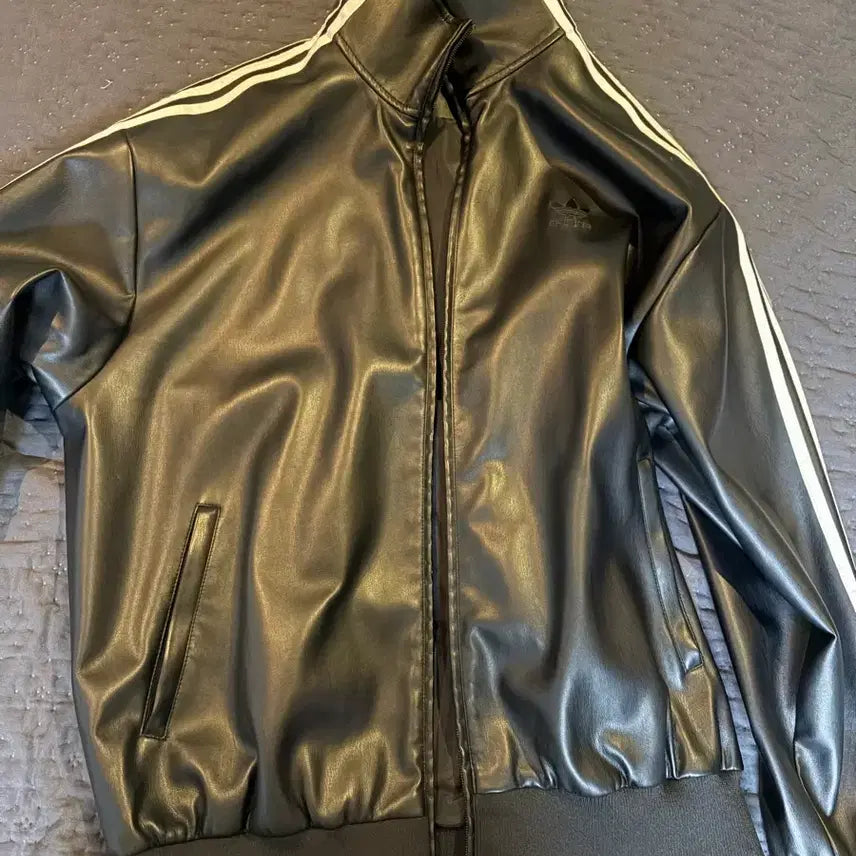 [BUNJANG] Adidas Faux Leather Track Top Black / 아디다스 포우레더 트랙탑