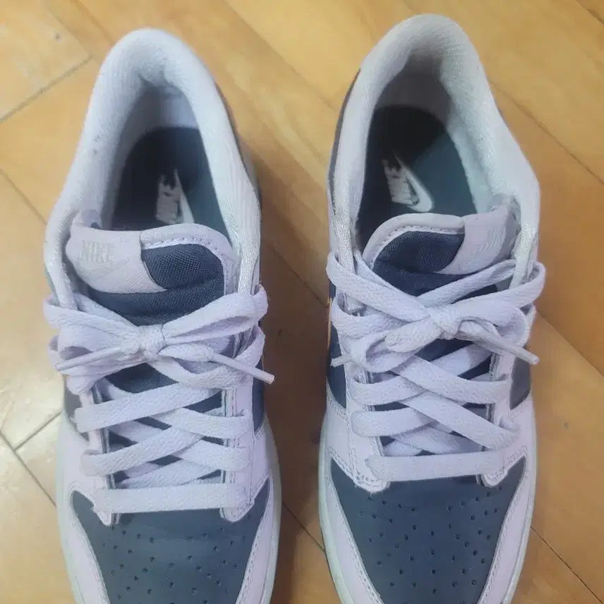 [BUNJANG] Nike Dunk Low Lavender/Gold Sneakers / 나이키 덩크 라벤더/금색