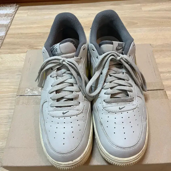 [BUNJANG] Nike Air Force 1 Low Grey / 에어포스원 로우 그레이 290