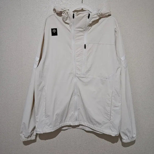 [BUNJANG] Descente Windbreaker Jacket Beige / 데상트 바람막이 자켓 베이지