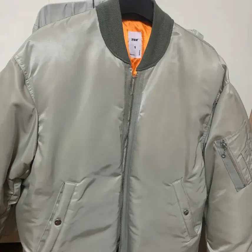 [BUNJANG] Blind Files Mill Flight Down Jacket Size 1 / 블라인드파일즈 밀플라이트 다운자켓 1사이즈