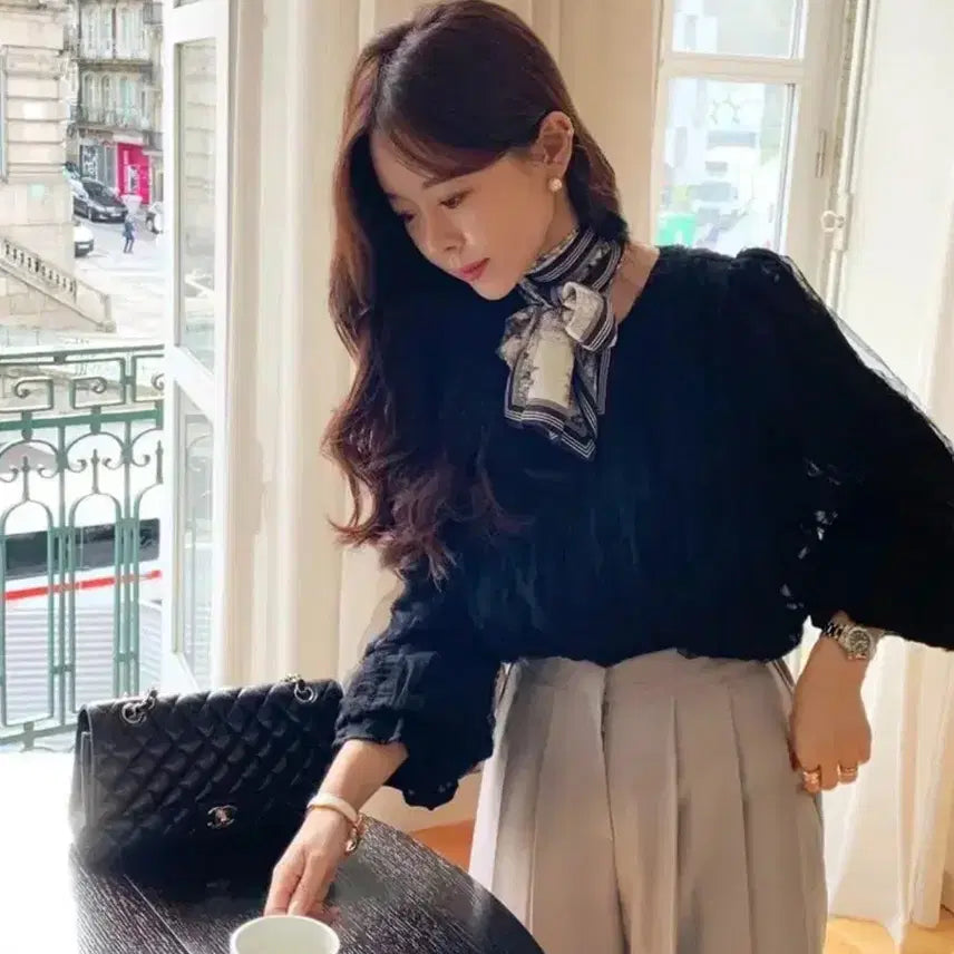 [BUNJANG] Bycinyi Handmade Ruffle Blouse / 바이씨니 제작 블라우스 (러플블라우스)