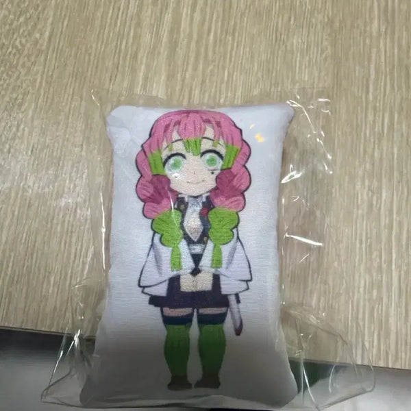 [BUNJANG] Demon Slayer Mitsuri Cushion Keyring / 귀멸의 칼날 미츠리 쿠션키링
