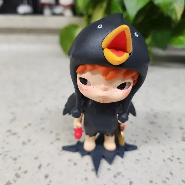 [BUNJANG] Hirono Crow Figure / 히로노/까마귀