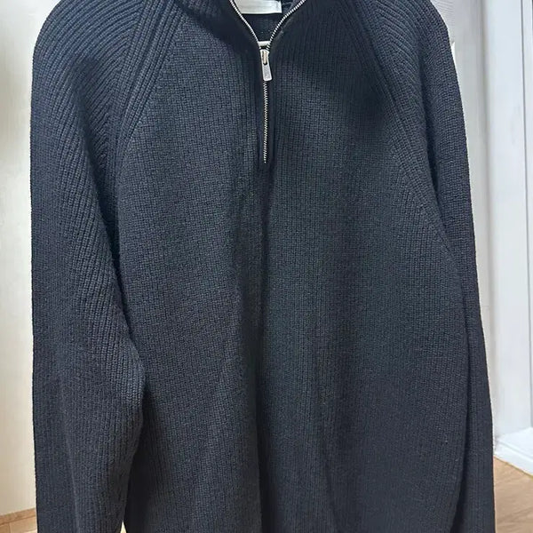 [BUNJANG] Worthwhile Movement Half Zip-Up Knit Black Size 2 / [2]월스와일무브먼트 하프집업 니트 블랙 2사이즈 판매합니다 (worthwhilemovement)