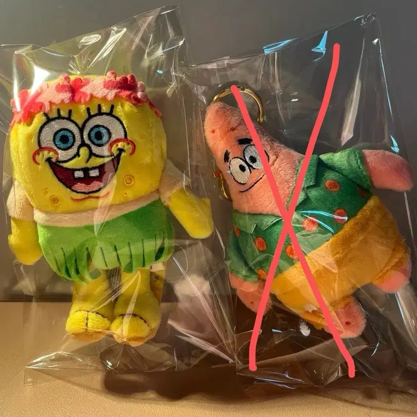 [BUNJANG] SpongeBob SquarePants & Patrick Star Hawaiian Keychain Set / [새상품]하와이안 스폰지밥, 뚱이 키링
