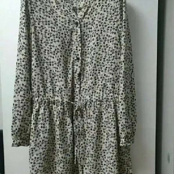 [BUNJANG] Floral Print Dress / (새상품) 잔꽃 무늬 플라워 원피스