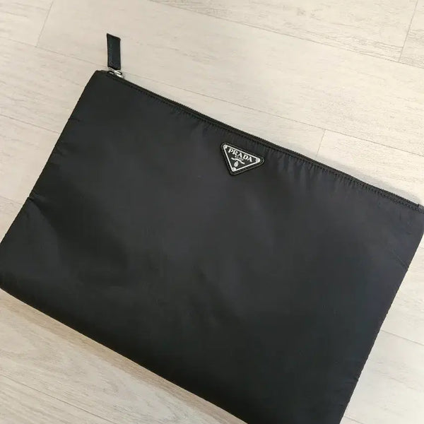 [BUNJANG] Prada Tessuto Triangle Logo Large Black Nylon Clutch Bag / 프라다 블랙 클러치 라지
