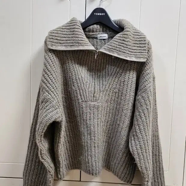 [BUNJANG] Simple Beige Wool Zip-Up Knit / 심플베이지 울 집업니트