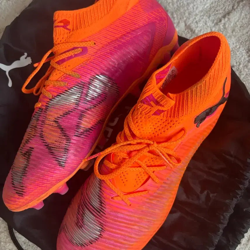 [BUNJANG] Puma Future 8 Ultimate MG Soccer Cleats / 푸마 퓨처 8 얼티메이트 MG 265