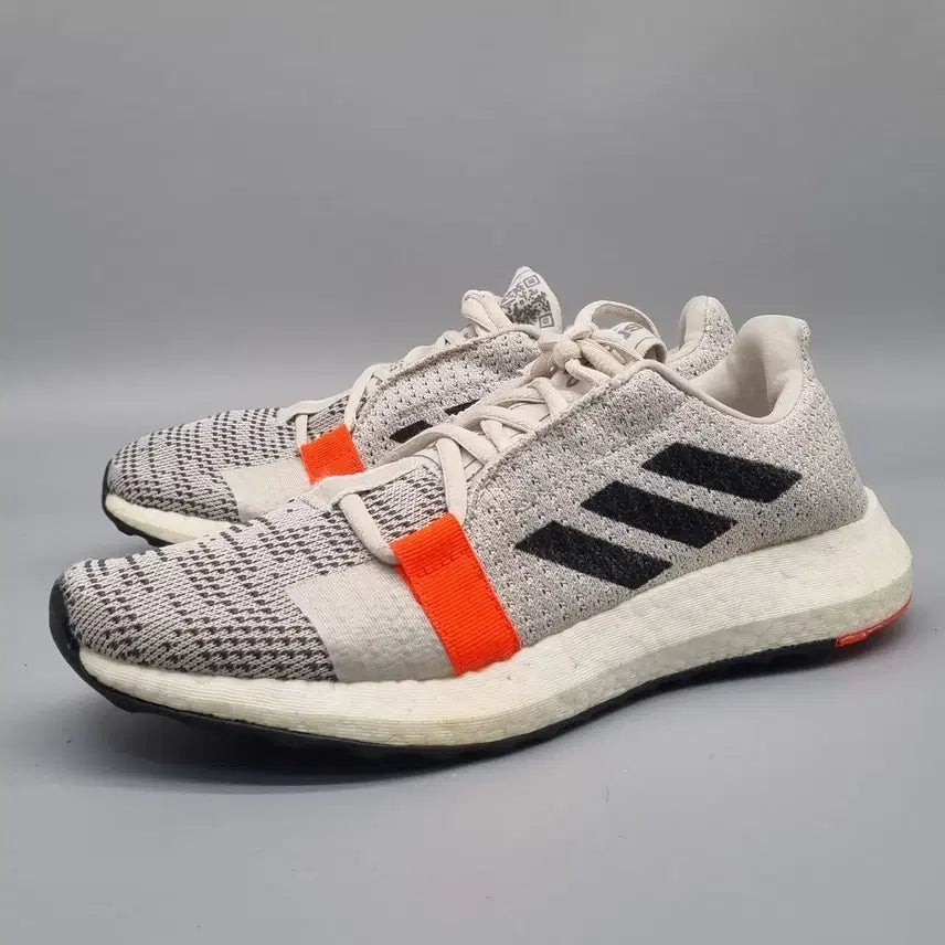[BUNJANG] Adidas SES Boost Sneakers Size 240 / g 아디다스 세스부스트 운동화 240