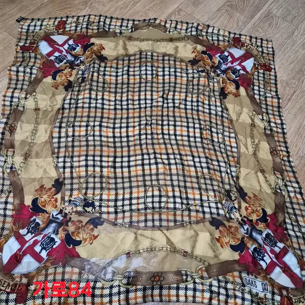 [BUNJANG] DAKS Classic Check Chain Pattern Silk Scarf / c.닥스(DAKS) 클래식 체크 체인 패턴 실크 스카프