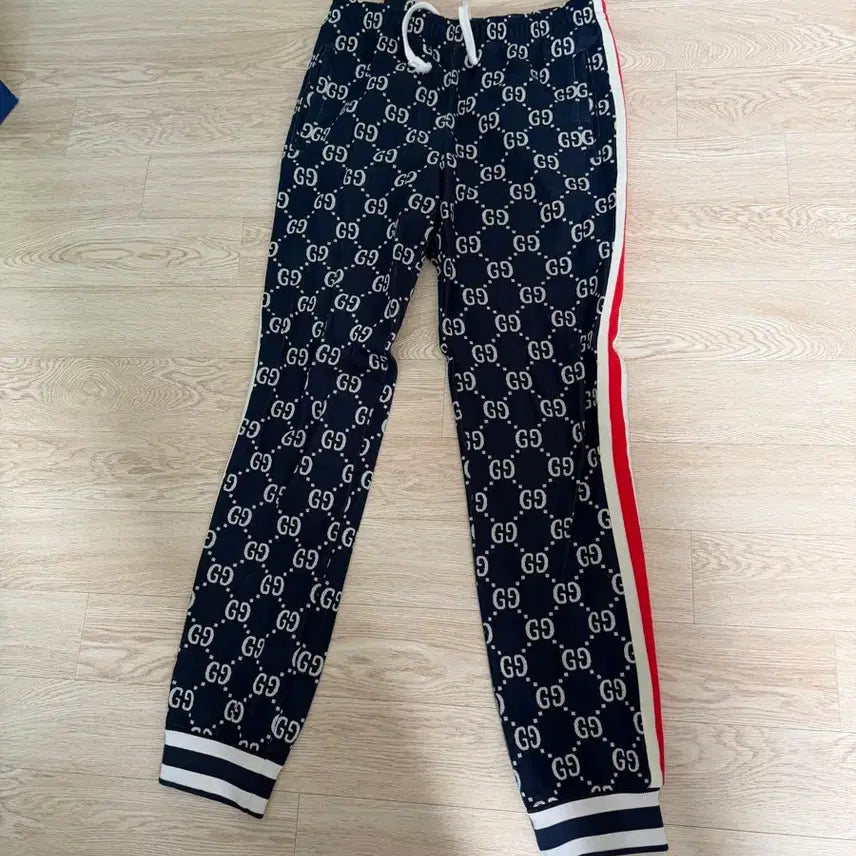 [BUNJANG] Gucci GG Pattern Track Pants Navy / 구찌 GG 패턴 트레이닝 바지 네이비