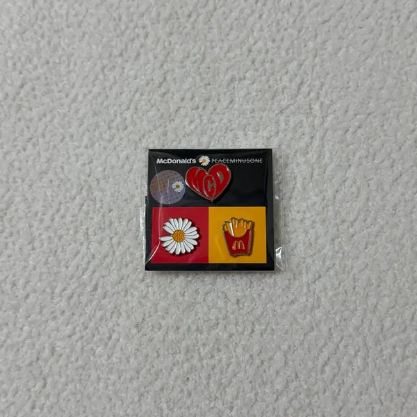 [BUNJANG] PEACEMINUSONE Pin Badge / 맥도날드 피스마이너스원 핀뱃지