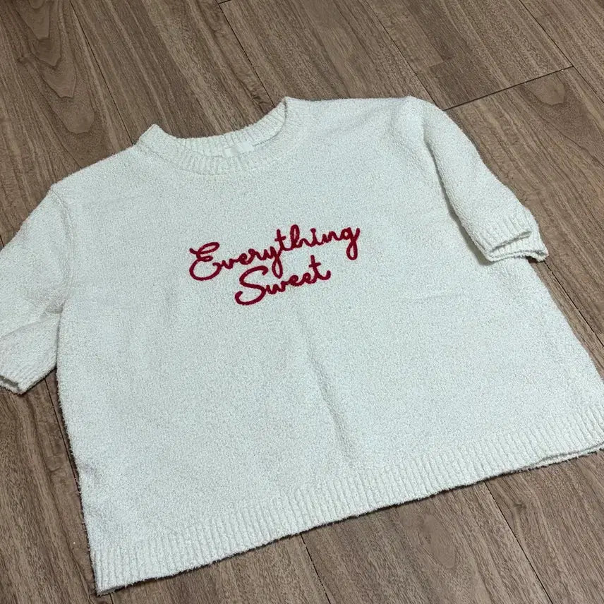 [BUNJANG] H&M Bouclé T-Shirt / H&M 부클 티셔츠