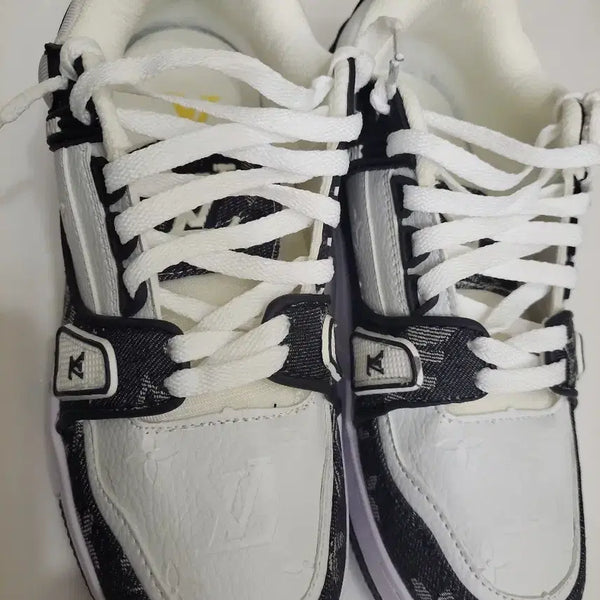 [BUNJANG] Louis Vuitton Sneakers White Black / 루이비통 스니커즈 화이트 블랙