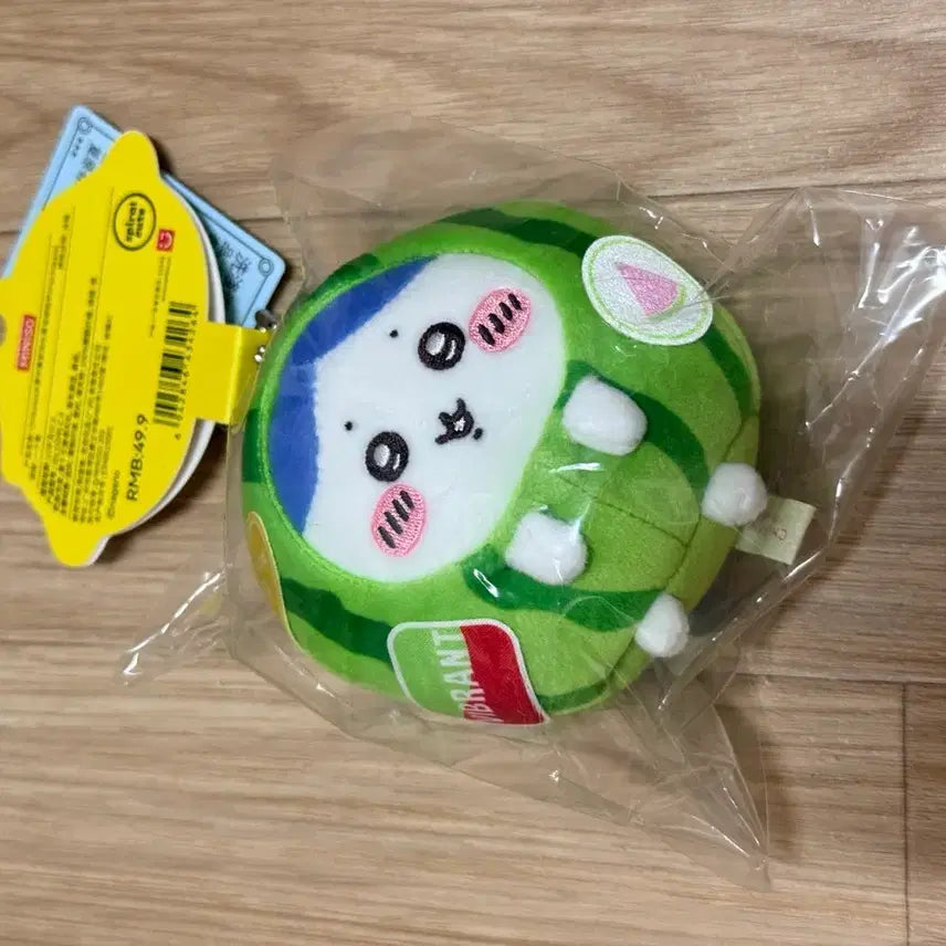 [BUNJANG] Chiikawa Hachiware Watermelon Mini Plush / 치이카와 미니소 하치와레 과일 수박 인형