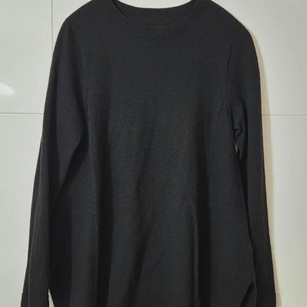 [BUNJANG] Vera Wang Black Round Neck Knit / 베라왕 블랙 라운드넥 니트