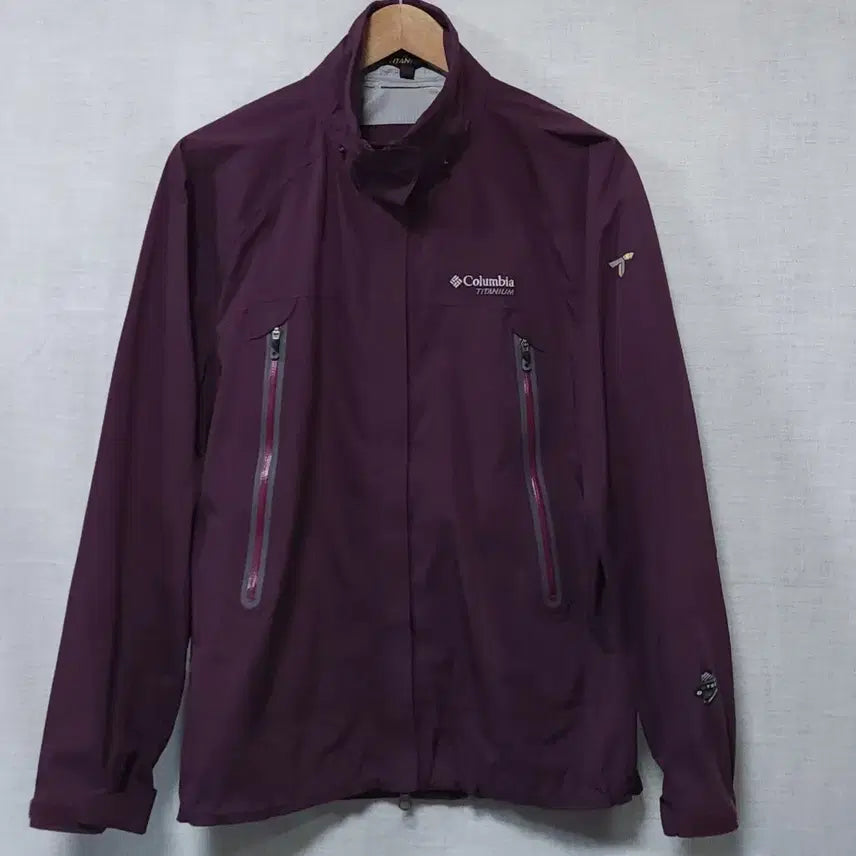 [BUNJANG] Columbia Titanium Windbreaker Jacket / 컬롬비아 티타늄 바람막이 점퍼 야상 자켓 77 100 러닝 달리기 런닝