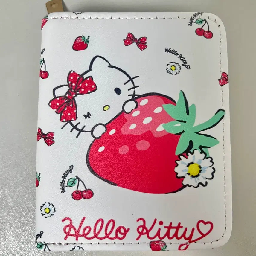 [BUNJANG] Hello Kitty Strawberry Card Holder / [새상품] 헬로키티 딸기 카드지갑