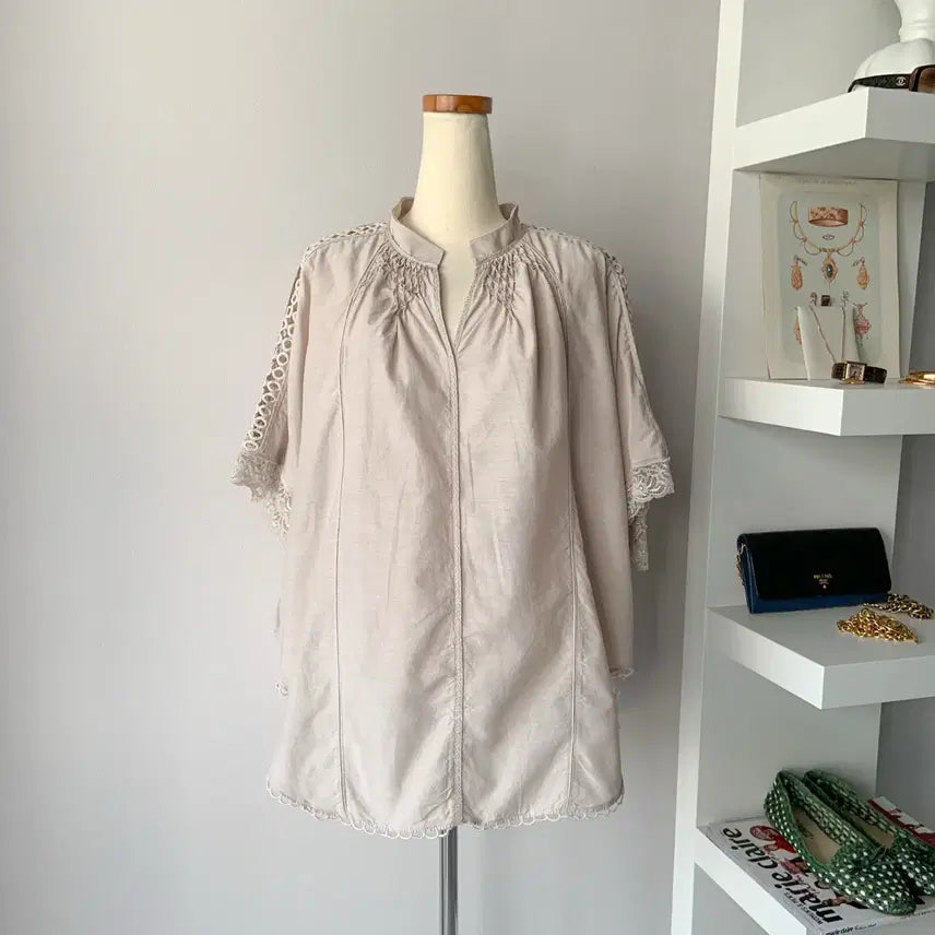 [BUNJANG] SYSTEM Lace Detail Blouse / 55 시스템 (SYSTEM) 레이스 디테일 블라우스