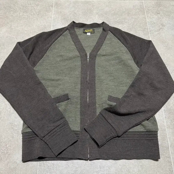 [BUNJANG] Etlaco 25FW Cardigan / 엣라코 25fw 가디건