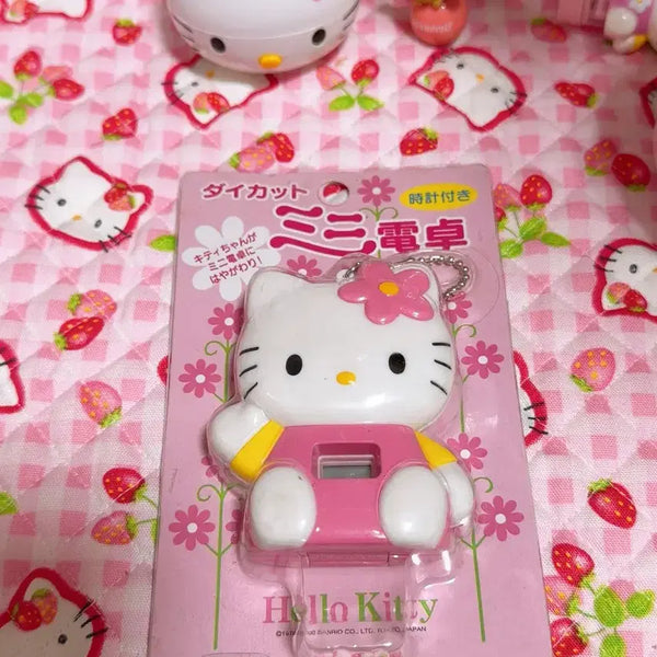 [BUNJANG] Classic Rare Hello Kitty Calculator Clock / 고전 레어 헬로키티 계산기 시계