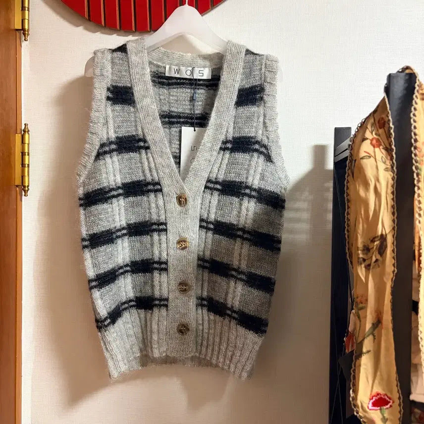 [BUNJANG] WO5 Check Vest Knit / WO5 체크 베스트 니트