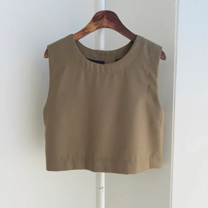 [BUNJANG] Normal Back Open Vest (Free Size) / 교신안함)노멀 백오픈 베스트