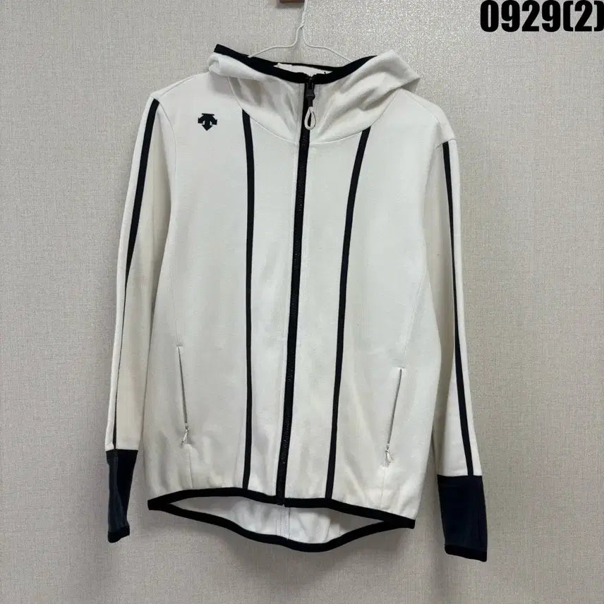 [BUNJANG] Descente White Women's Training Zip-up Size S / 데상트 흰색 여성 트레이닝 집업 S