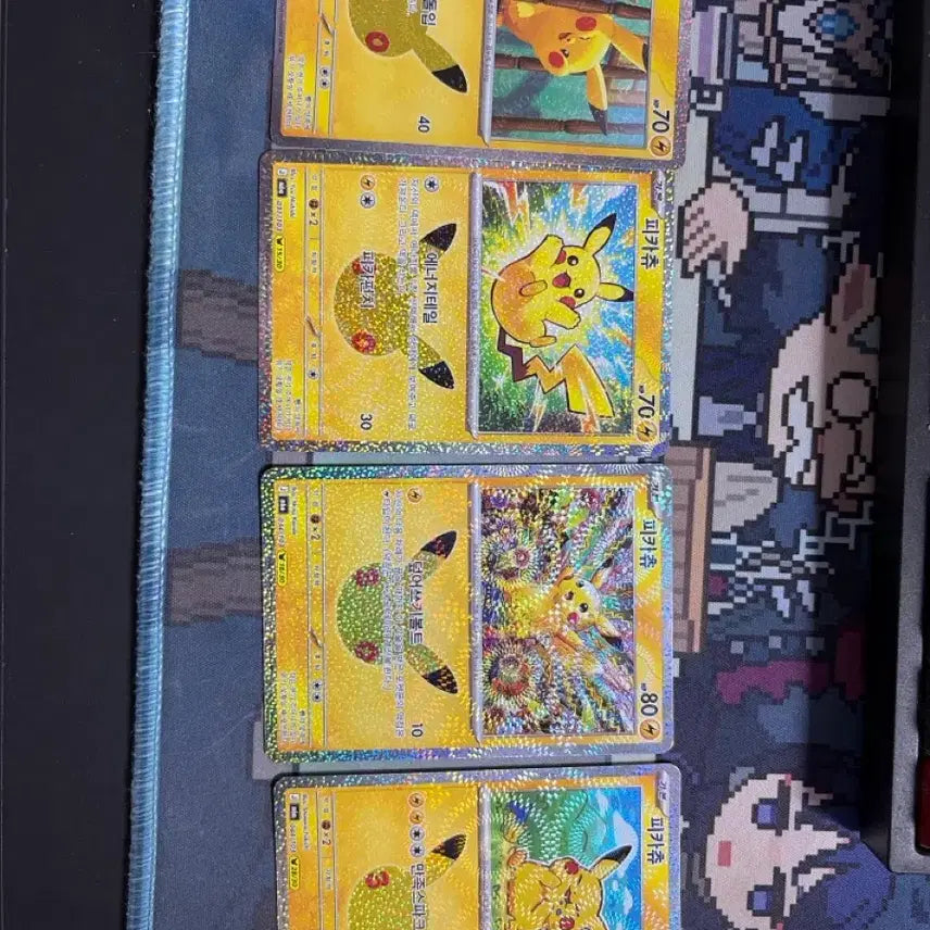 [BUNJANG] Pokemon Pikachu 30th Anniversary Card Bundle / 포켓몬카드 30주년 피카츄 14,15,18,28
