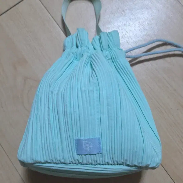 [BUNJANG] Pleated Pouch & Logo Eco Bag Bundle / (2개 같이드림)복조리가방 & 로고에코백
