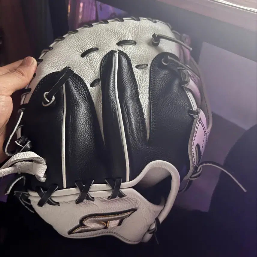 [BUNJANG] Storm 2025 Silver Label 1B Mitt / 스톰 2025 실버라벨 1루미트