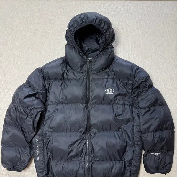 [BUNJANG] M Limited Edition Padded Jacket / [M]압도 한정판 패딩